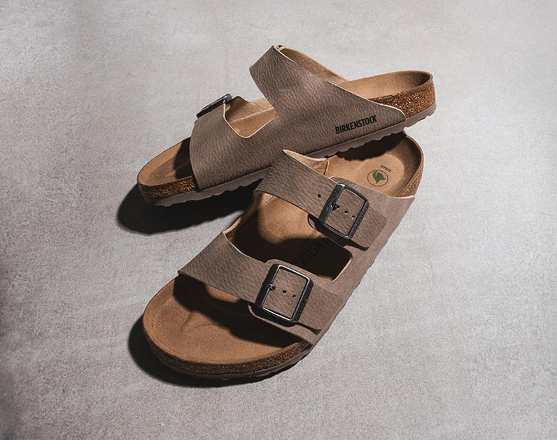 Flip Flops & Sliders
