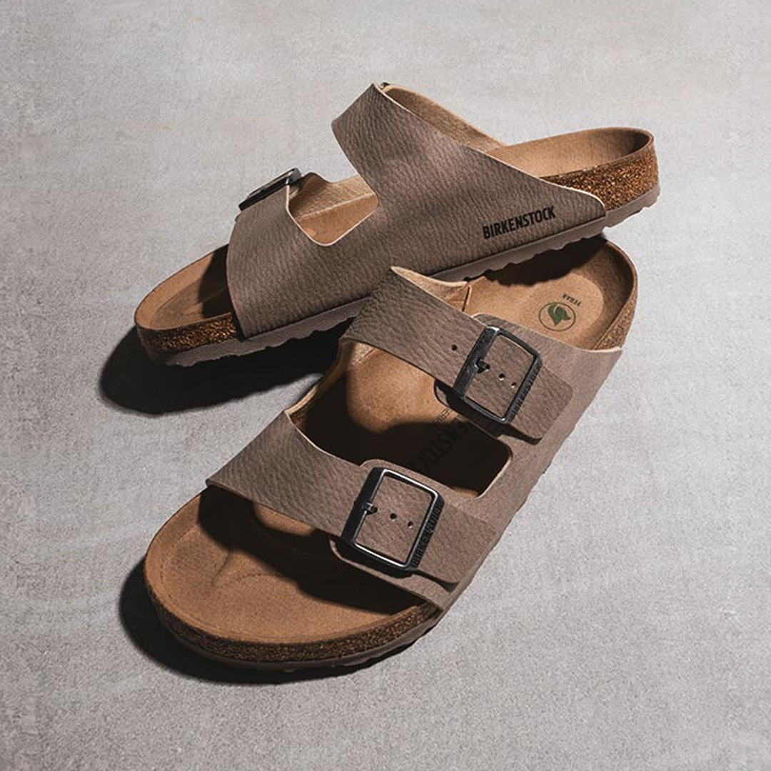 Flip Flops & Sliders